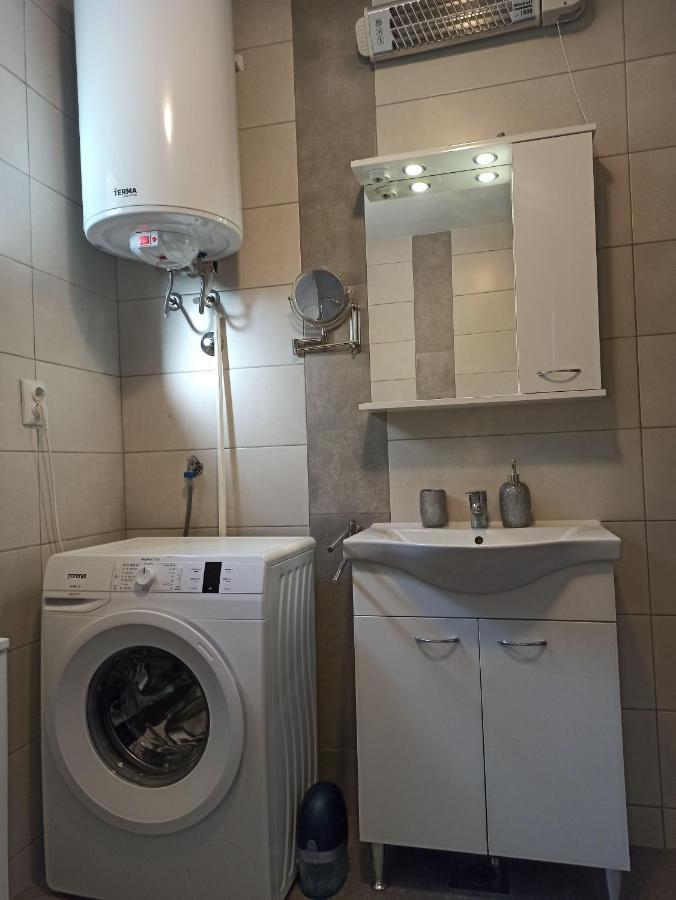 Apartment Snjezana 玛里纳 外观 照片